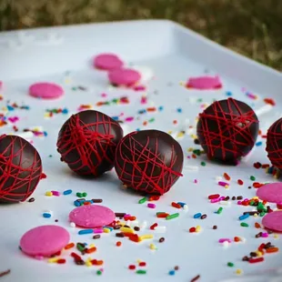 Red Velvet Cake Pops