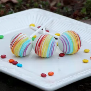 Rainbow Drizzles Cake Pops