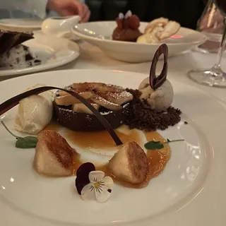 Warm Roasted Apple Cake