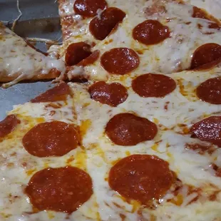 The cheesy pepperoni pizza!