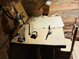 Sequoyah's Cabin Museum