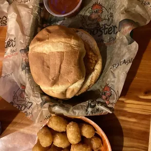a sandwich and tater tots