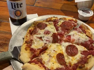 Lorenzo’s Corner Pizza & Pub