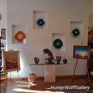Welcome to Hunter-Wolff Gallery&apos;s contemporary art collection.