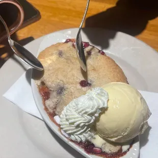 dessert, food