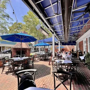 outside patio seating