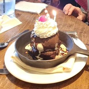 Special dessert--brownie sundae