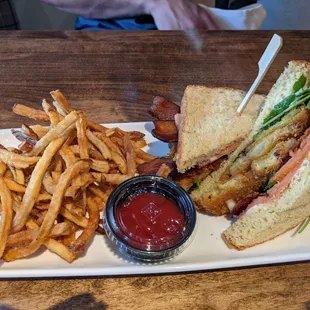 Salmon BLT