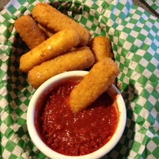 Mozzarella sticks