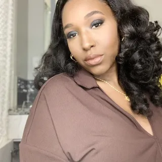 Denisha B.