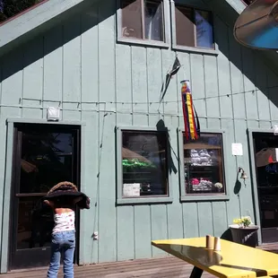 Huntington lake marina resort restaurant