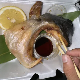 Grilled Yellowtail Collar (40 Min)