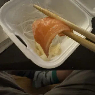 Salmon belly sashimi 5pcs
