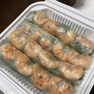 Grilled shrimp spring rolls