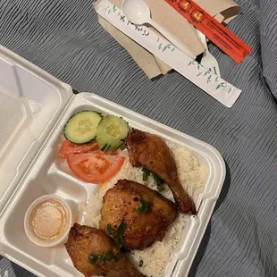 Huong Lan Pho & Sandwiches