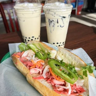 Jasmine Milk Tea with topping Boba &amp; Grass Jelly and Banh Mi Xa Xiu