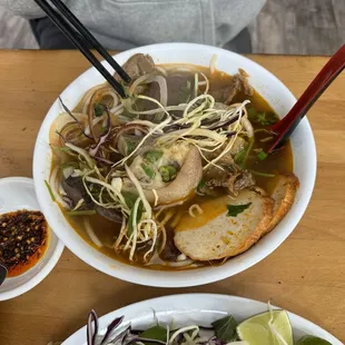 Bun Bo Hue