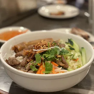 Vermicelli bowl