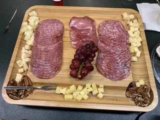 La Mercedes Supermarket