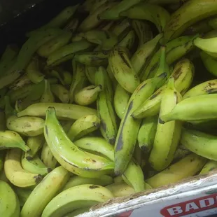 a box full of bananas