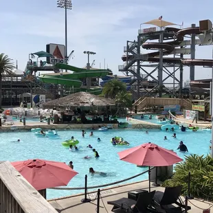 Swim up bar...