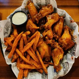 Wings &amp; Fries