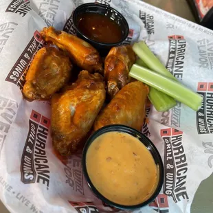 Bone-In Wings (5 pieces)