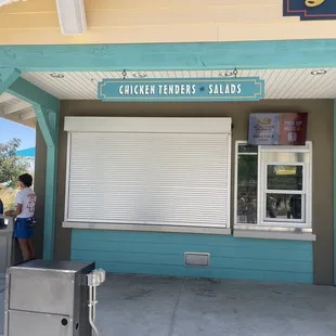 Another good place closed