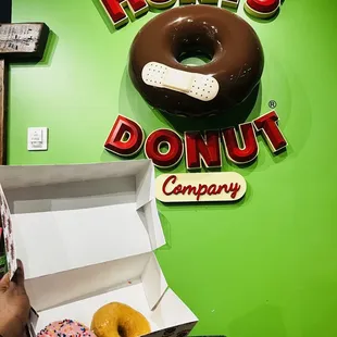 Homer &amp; Single Glazed Donut