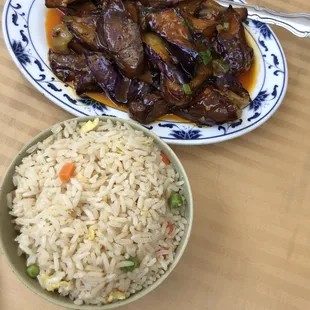 YUHSIANG EGGPLANT LUNCH B - NO Ground Pork with FRIED RICE  This was super good!!