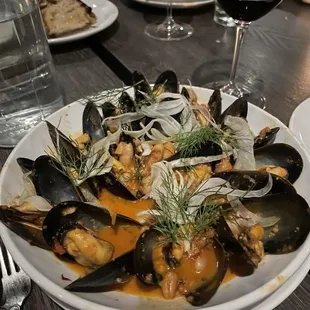 oysters and mussels, shellfish, oysters, mussels, food