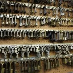 Husker Lock &amp; Key