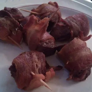 Beef Tips, wrapped in bacon. Of course. Really delicious!