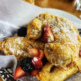 Harlem-Style Chicken and Waffles