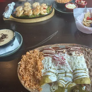 Seasoned Shrimp Fajitas