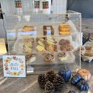 donuts, dough desserts, food