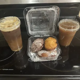 Hola Hovito, beignets, Kenyan Dirty Chai