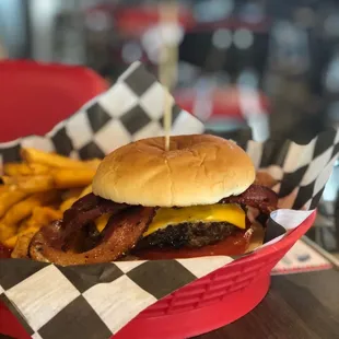 Burger looked great, but was very disappointing in reality! Not served hot &amp; fresh as it should have been.