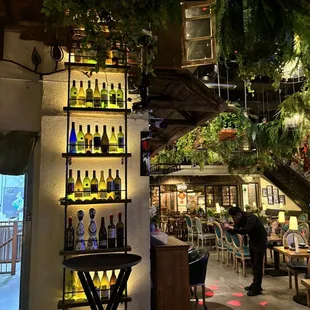 Interior @nyc_food1e