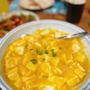 Crab Meats Tofu 蟹粉豆腐