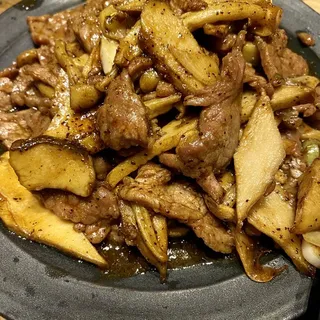 Veal in Black Pepper Sauce