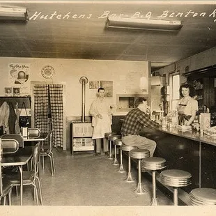 W.C. and Reubene Hutchens, Hutchens Barbecue, 601 N. Main, Benton, KY 42025, 1948