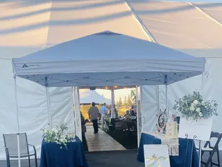 Village West Yacht Club