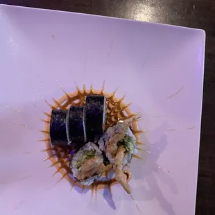 5 Piece Spider Roll, it tastes as good as it looks !