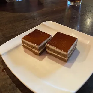 Dessert, a tiramisu. This was very nice on the taste buds.