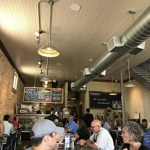 Lovely interior, bustling at lunch