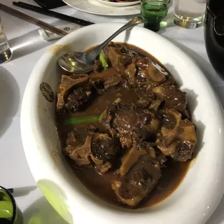 Szechuan Style Braised Oxtail