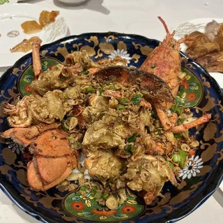 Crab Stir Fried with Garlic & Hot Pepper Hong Kong Style