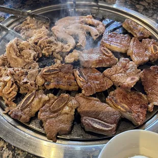 Short rib with bone, intestine, and pork