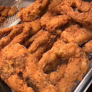 a tray of fried chicken